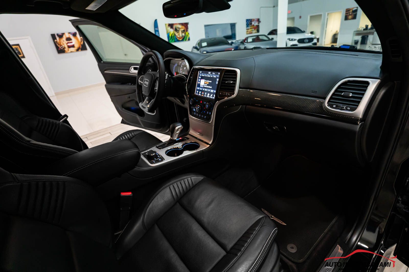 2018 Jeep Grand Cherokee Trackhawk photo 11