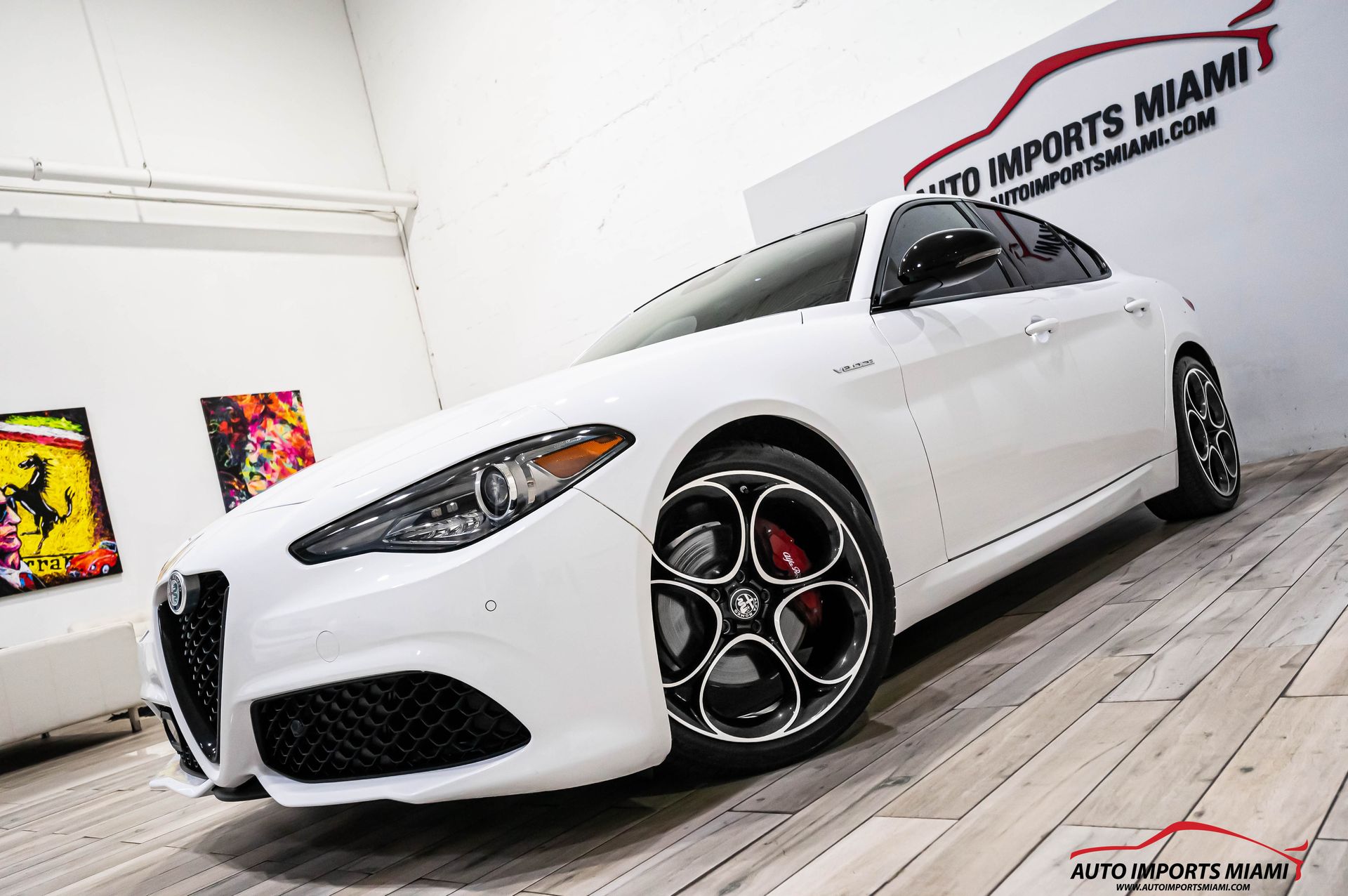 2022 Alfa Romeo Giulia Ti - VELOCE photo 2