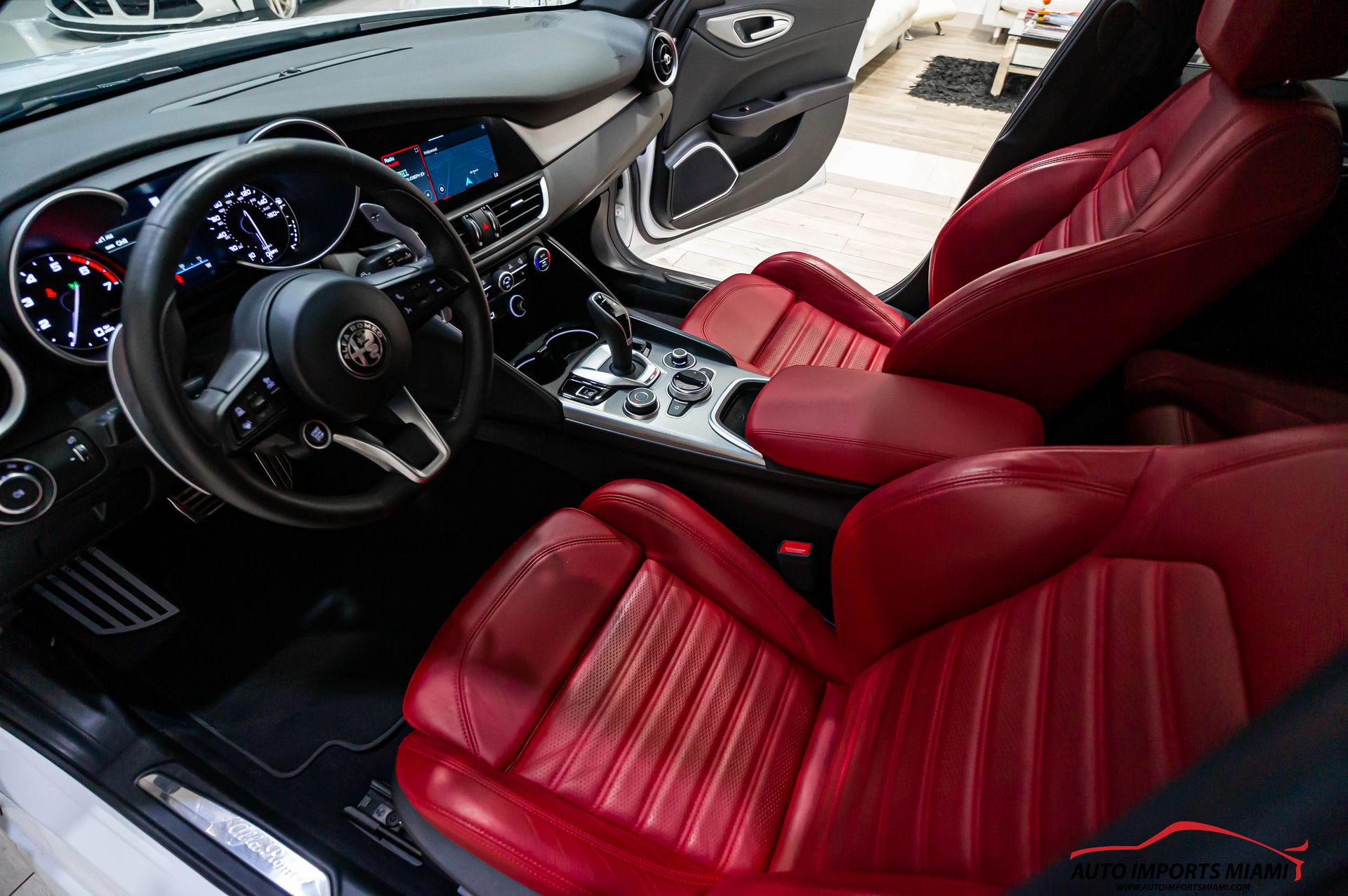 2022 Alfa Romeo Giulia Ti - VELOCE photo 9