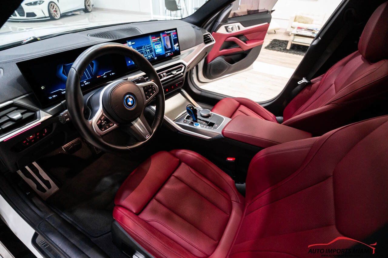 2022 Bmw i4 eDrive40 photo 9
