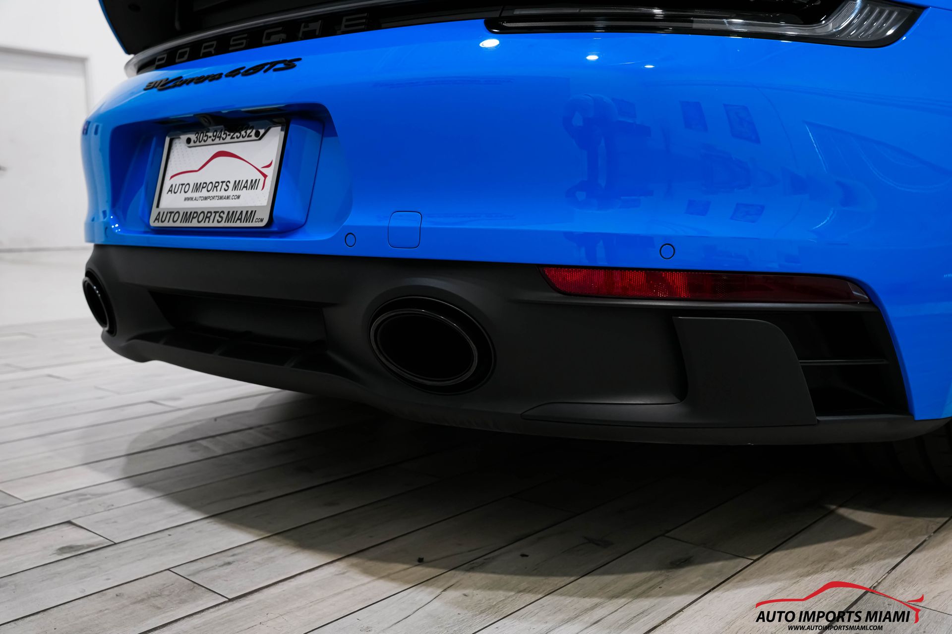 2023 Porsche 911 4S 4 GTS photo 18