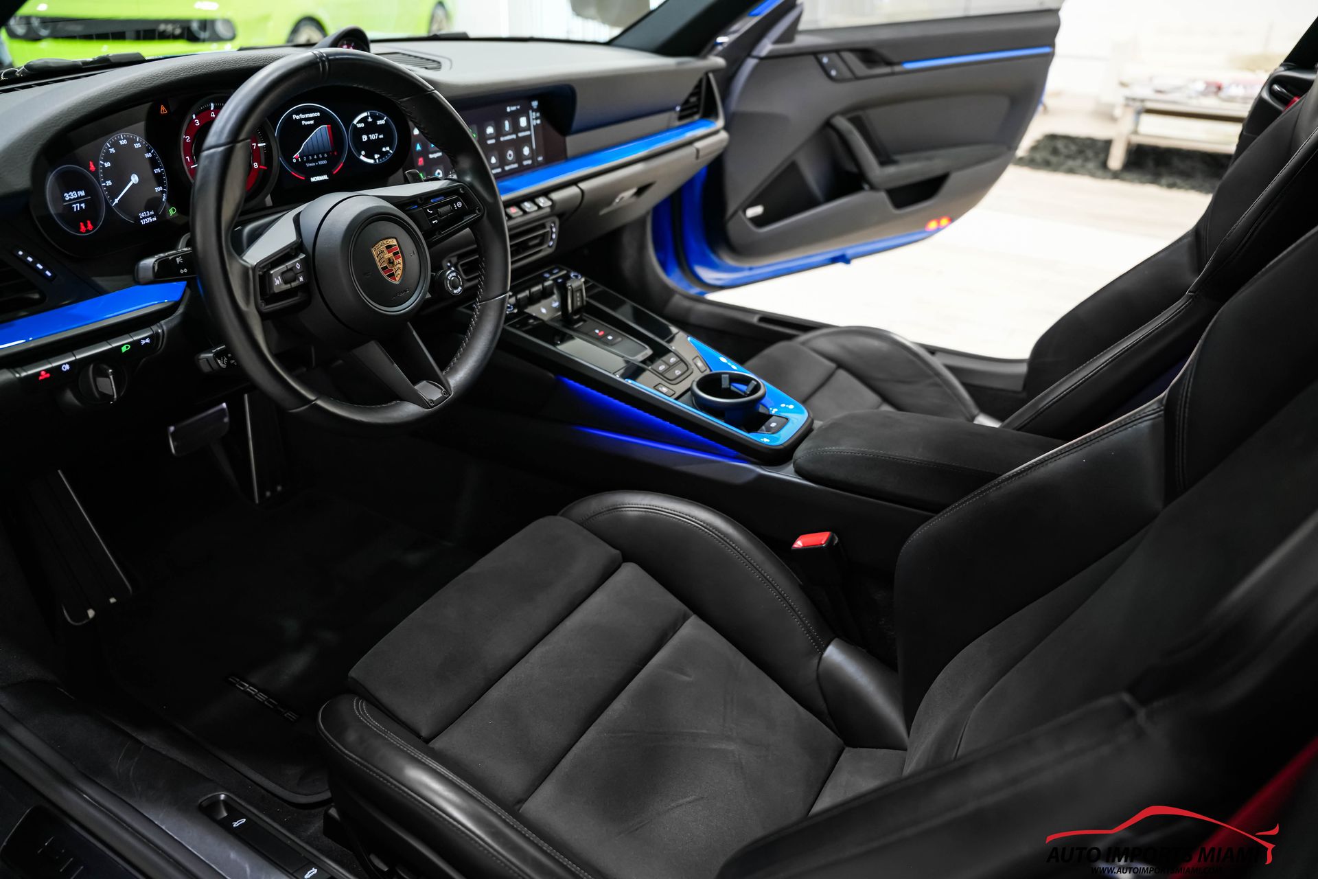 2023 Porsche 911 4S 4 GTS photo 5