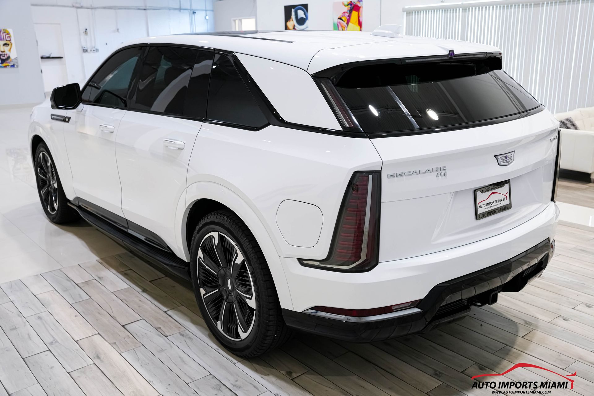 2025 Cadillac Escalade IQ Sport photo 14